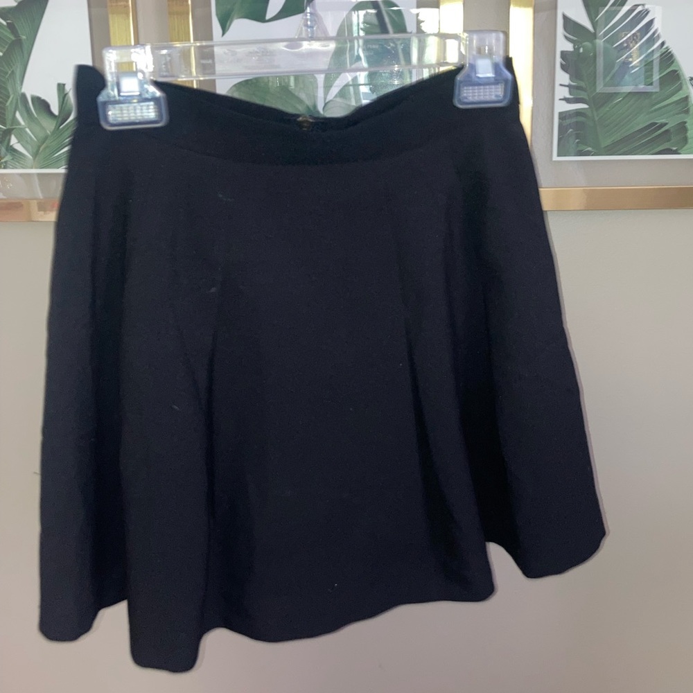 Francesca’s black mini circle skirt size medium light worn